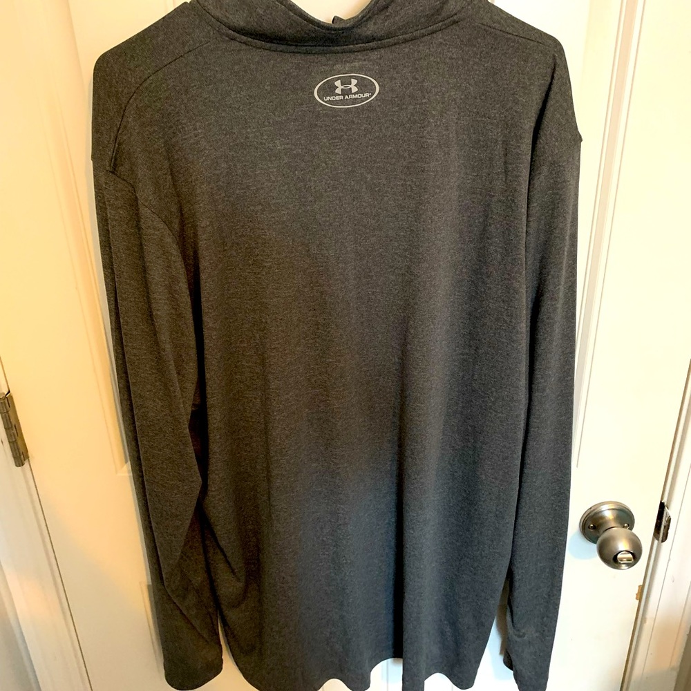 Under Armour gray heat gear 1/4 zip jacket - Picture 3 of 3